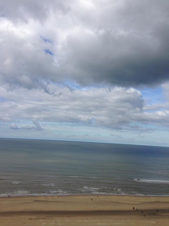 Savina City Centre Apartment Near Beach, Station And Shops Zandvoort Room photo