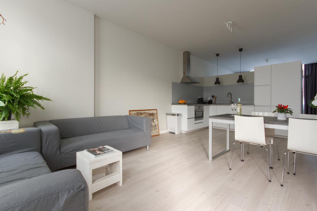 Savina City Centre Apartment Near Beach, Station And Shops Zandvoort Room photo