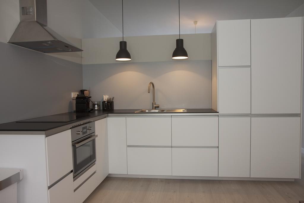 Savina City Centre Apartment Near Beach, Station And Shops Zandvoort Room photo