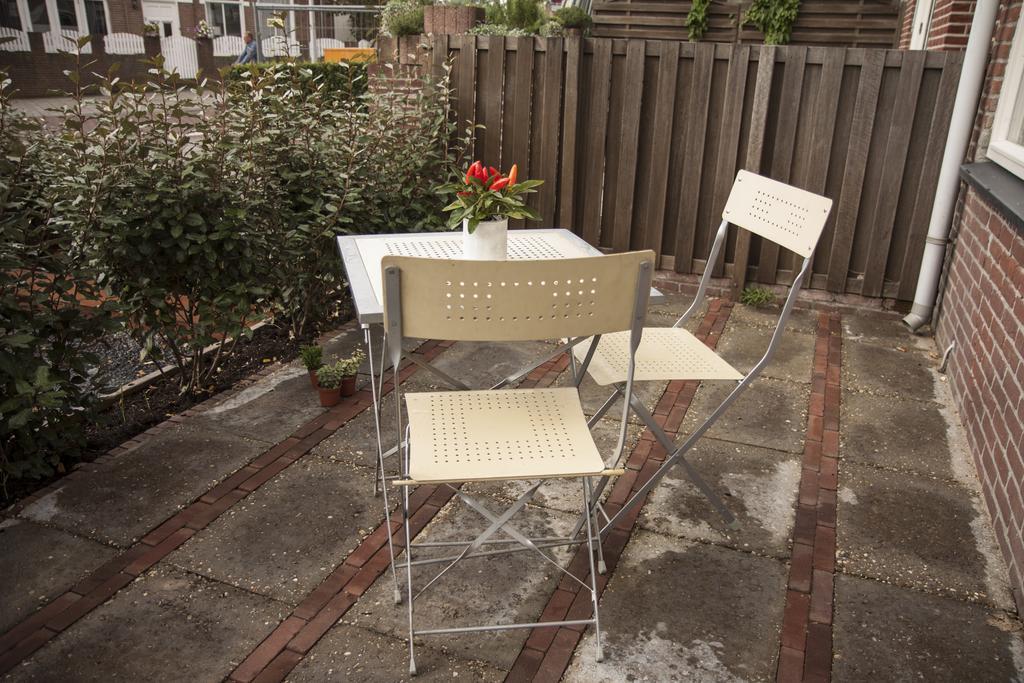 Savina City Centre Apartment Near Beach, Station And Shops Zandvoort Room photo